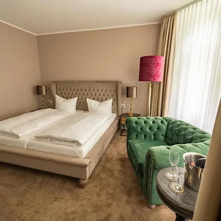 Waldhotel Riesebusch 4*